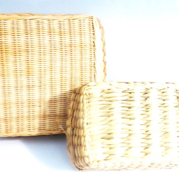 2 Wicker Holders For PYREX Vintage Casserole Dish BAKING DISH Warmer Holder - Picture 1 of 8